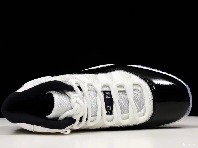 Kick Theory 11 Retro 